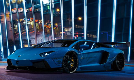 Lamborghini Aventador от Liberty Walk ревет огнем в Лас-Вегасе